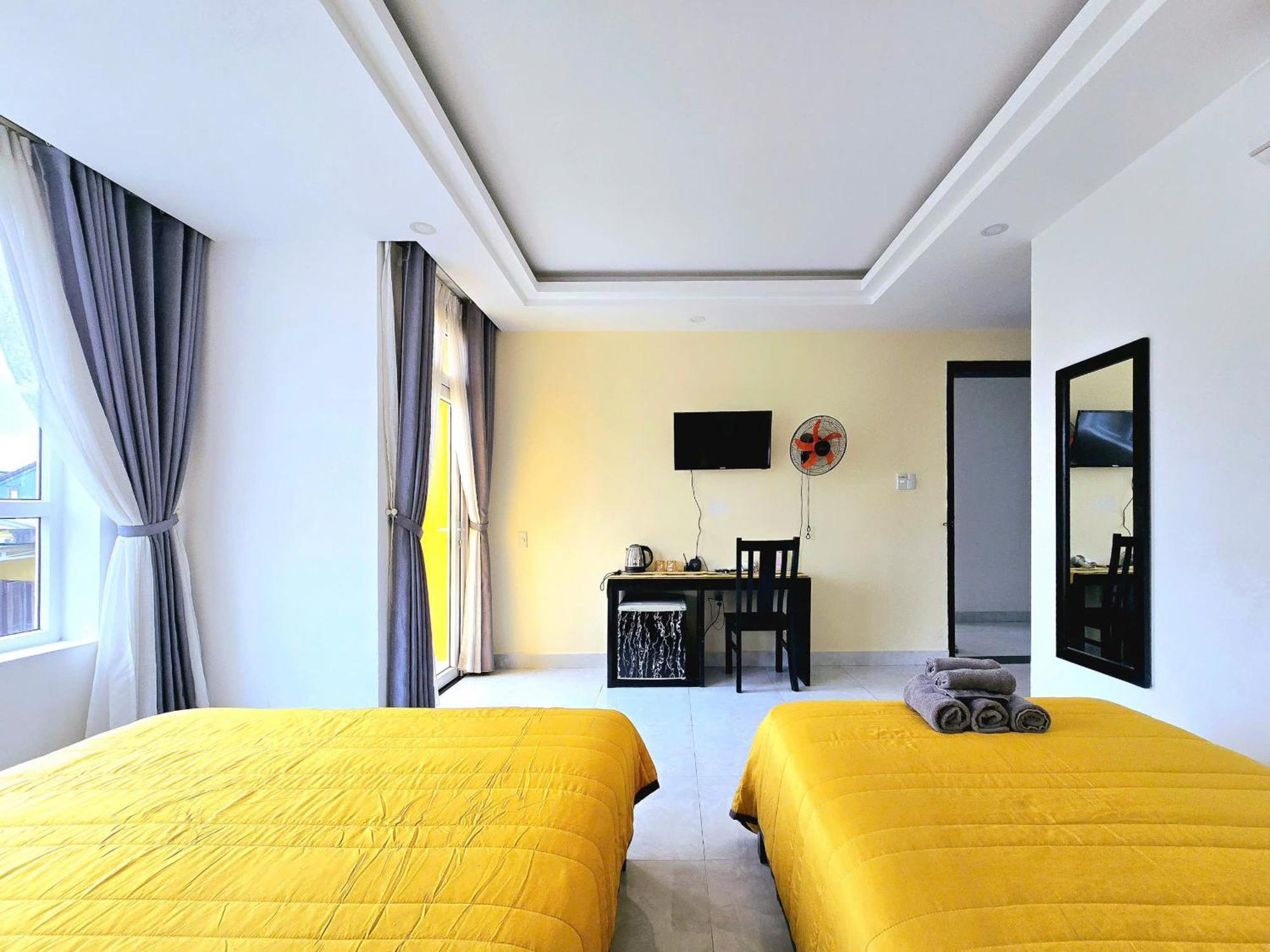 Flamingo Villa Homestay - Big Rooms With Balcony - Close To Hoi An Old Town 200M & Temple Bridge - Large Outside Pool For Sun Bathing Zewnętrze zdjęcie
