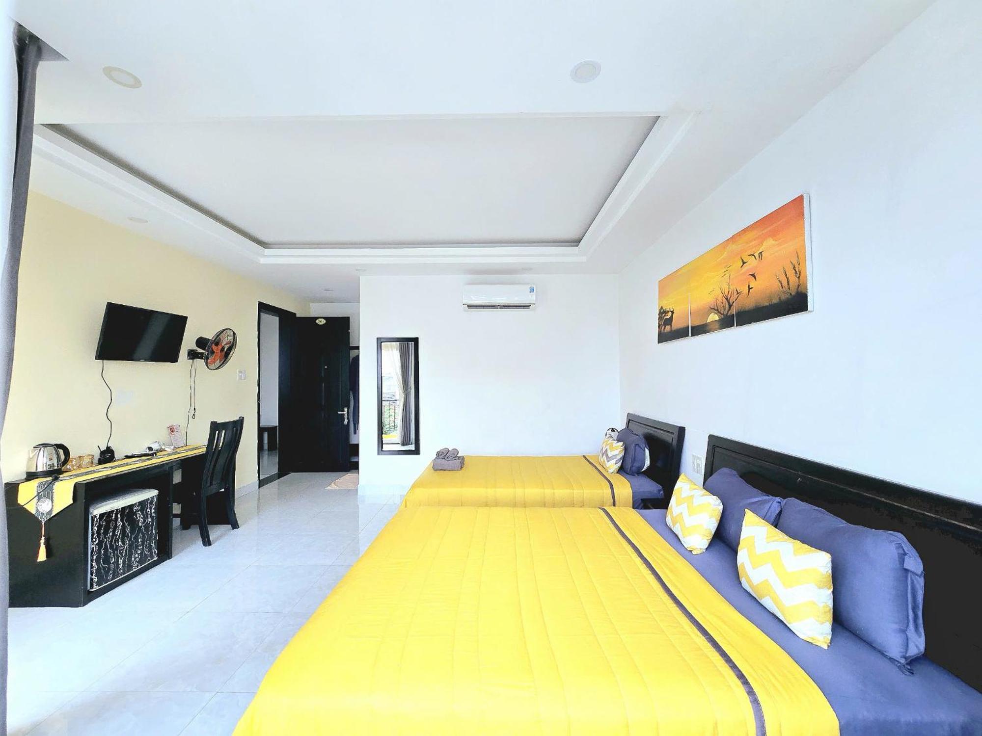 Flamingo Villa Homestay - Big Rooms With Balcony - Close To Hoi An Old Town 200M & Temple Bridge - Large Outside Pool For Sun Bathing Zewnętrze zdjęcie